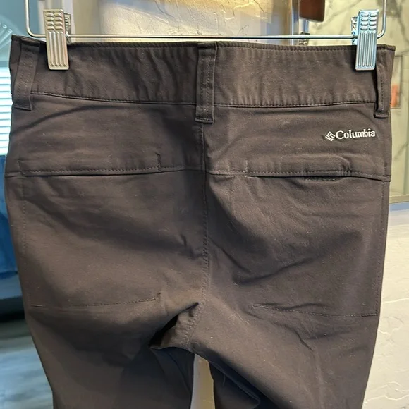 Columbia active pants used for rugged wear great pant fit size 2 - Picture 4 of 5